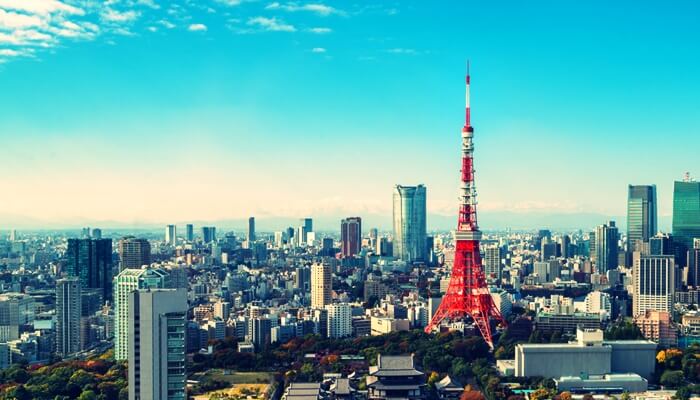 東京タワー付近を空から写している画像